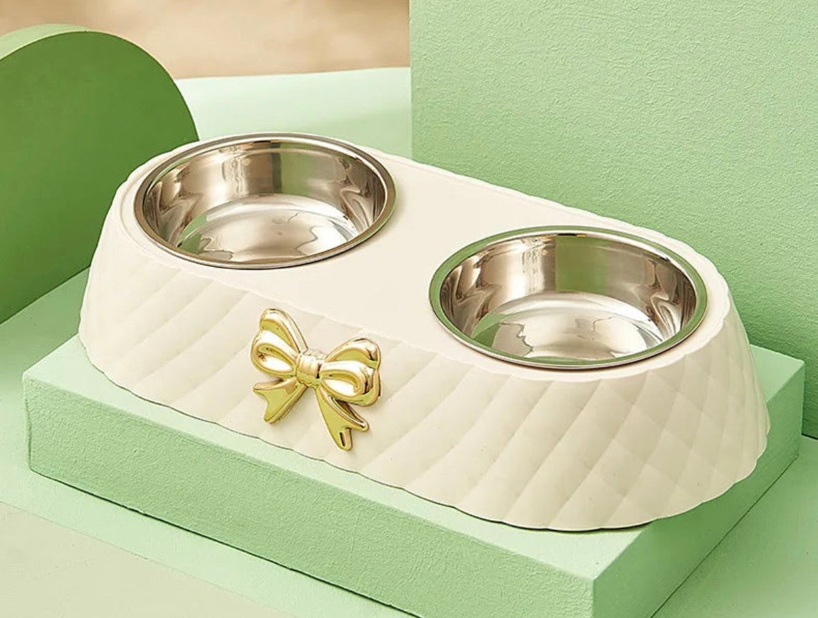 Premium pet bowls